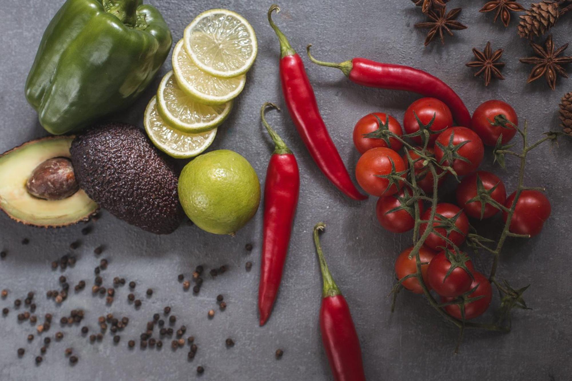 The Westin Grand Munich Hotel Ngoại thất bức ảnh Ingredients for a guacamole