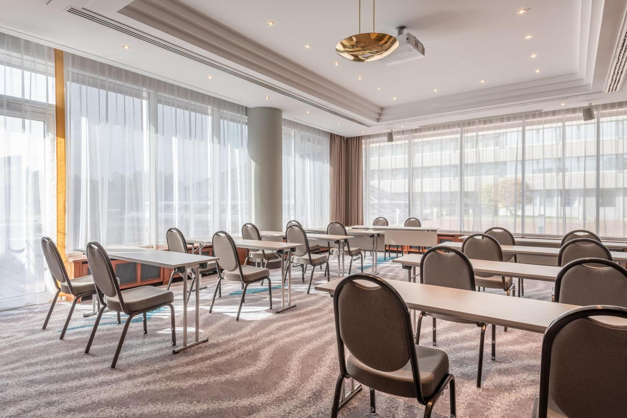 The Westin Grand Munich Hotel Ngoại thất bức ảnh Meeting room
